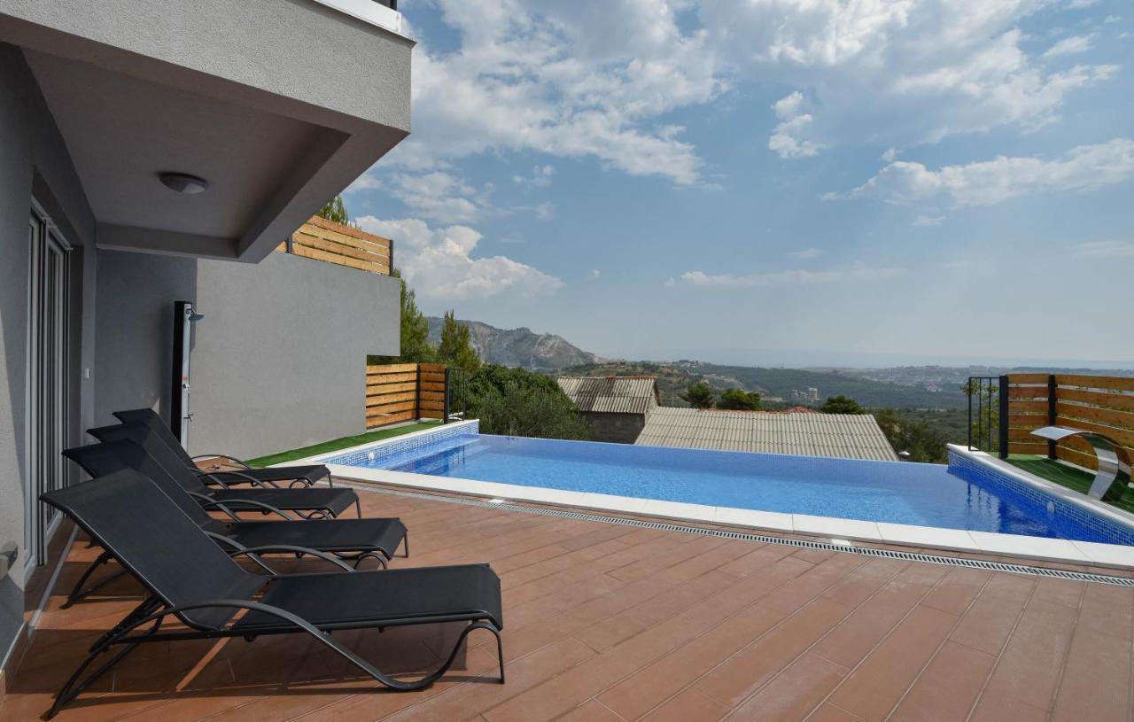 Villas Alfa & Omega Klis Exterior photo